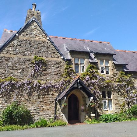 St David's Guesthouse Haverfordwest Extérieur photo