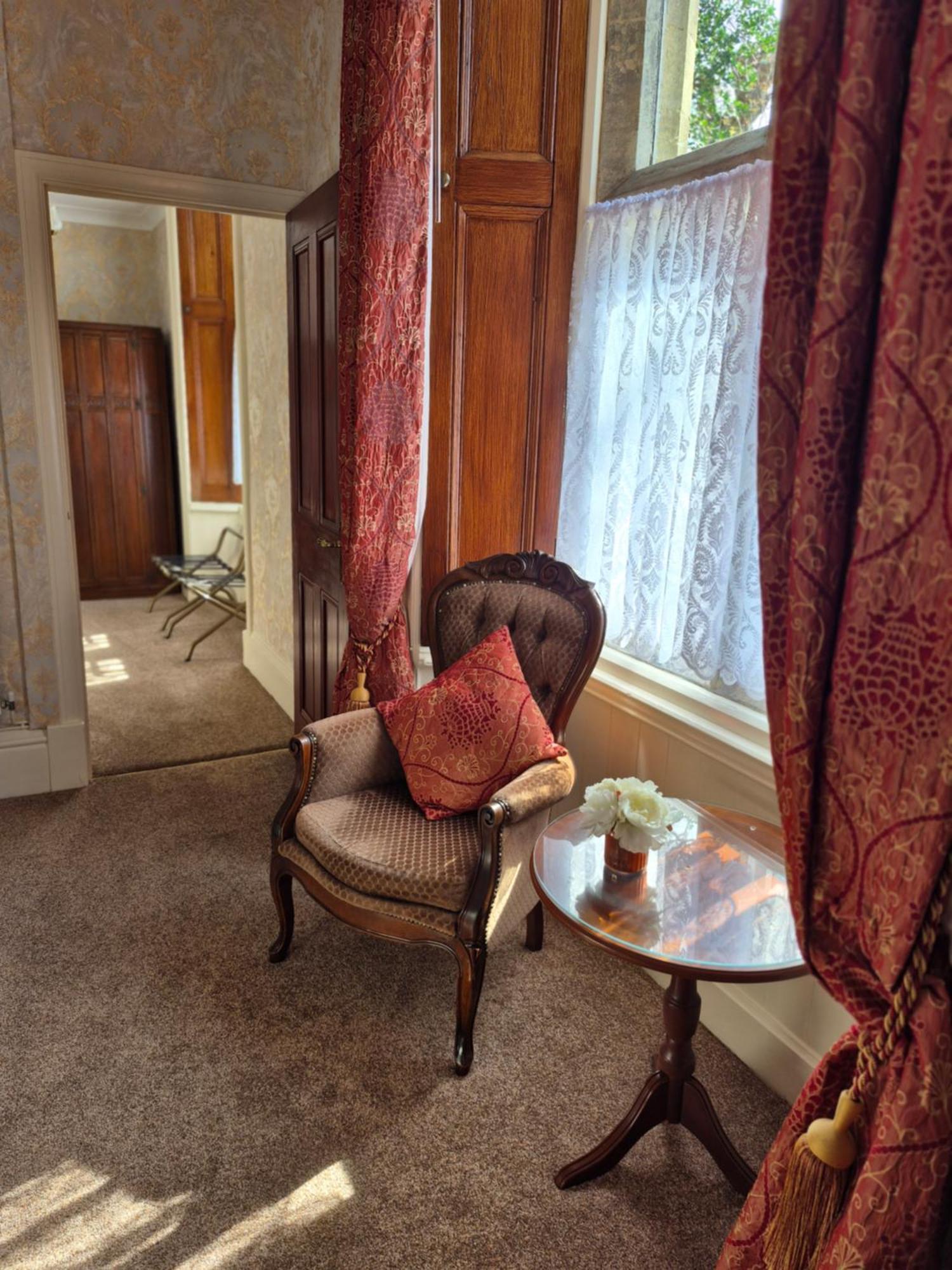 St David's Guesthouse Haverfordwest Extérieur photo