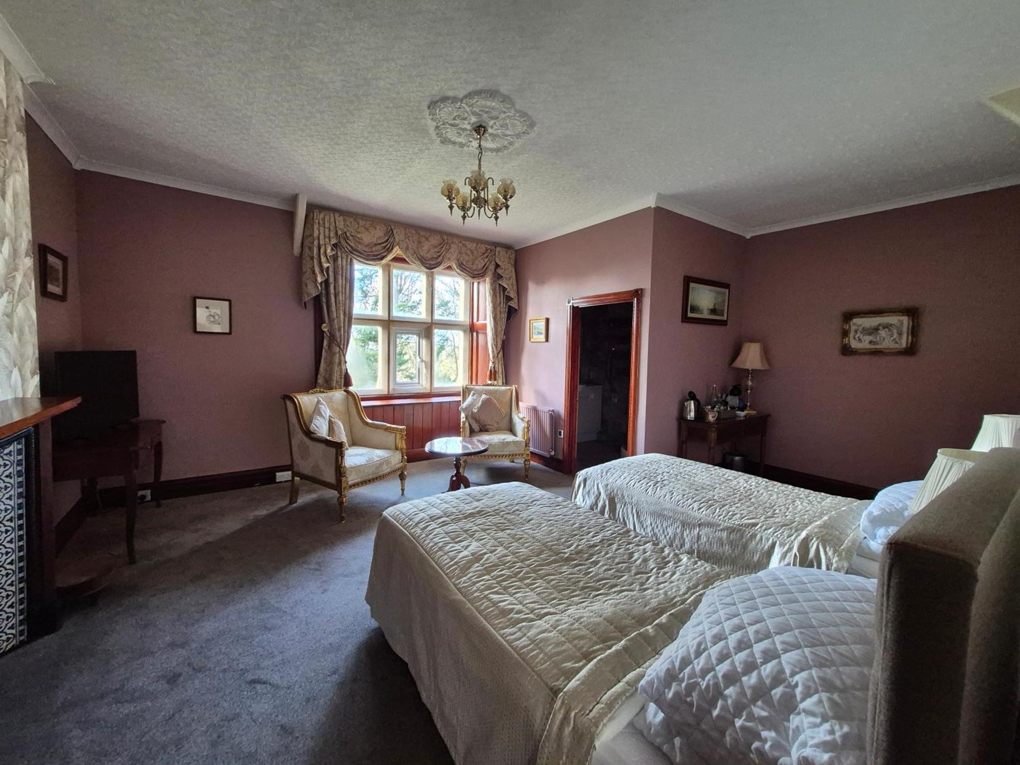 St David's Guesthouse Haverfordwest Extérieur photo