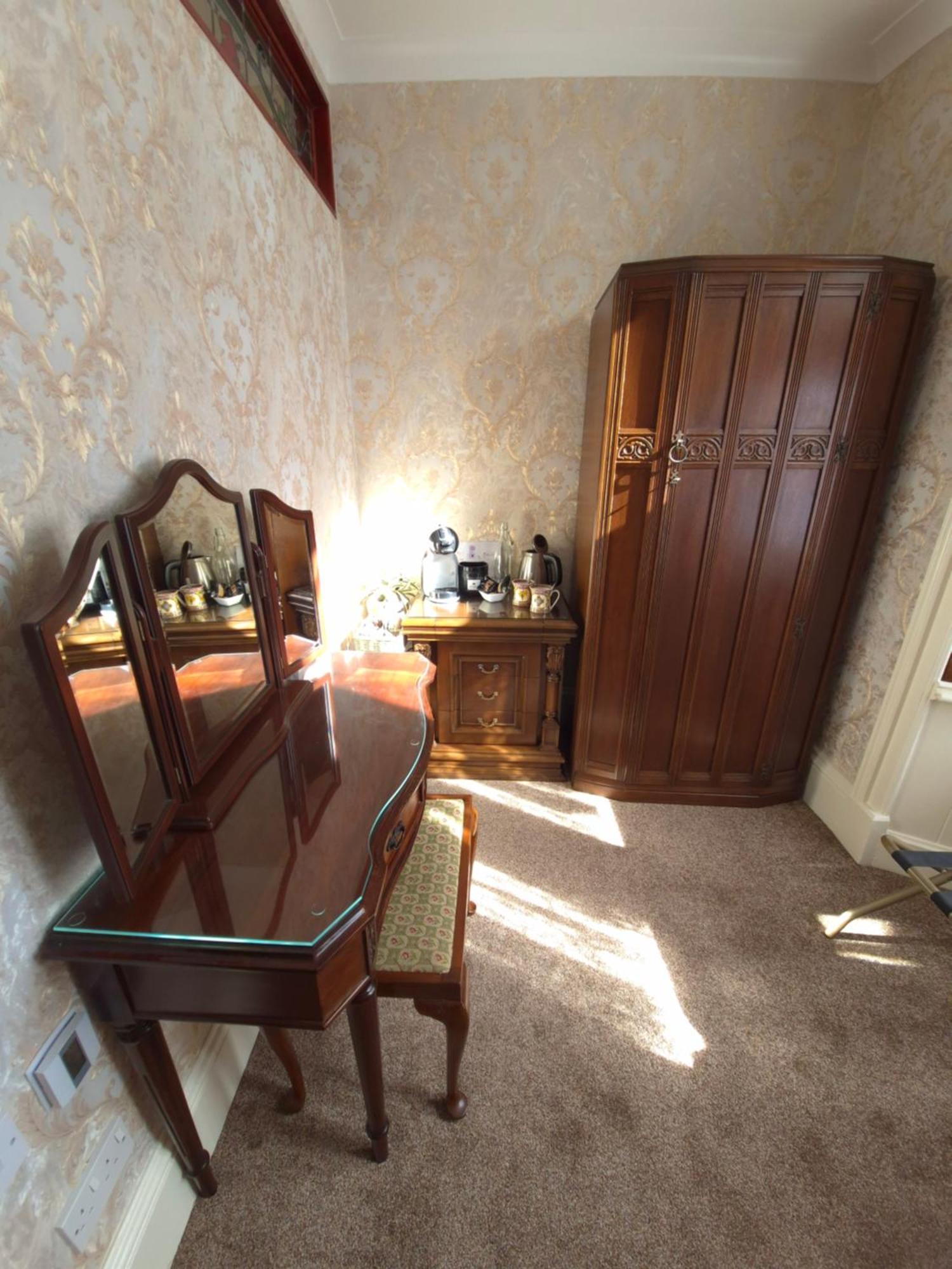 St David's Guesthouse Haverfordwest Extérieur photo