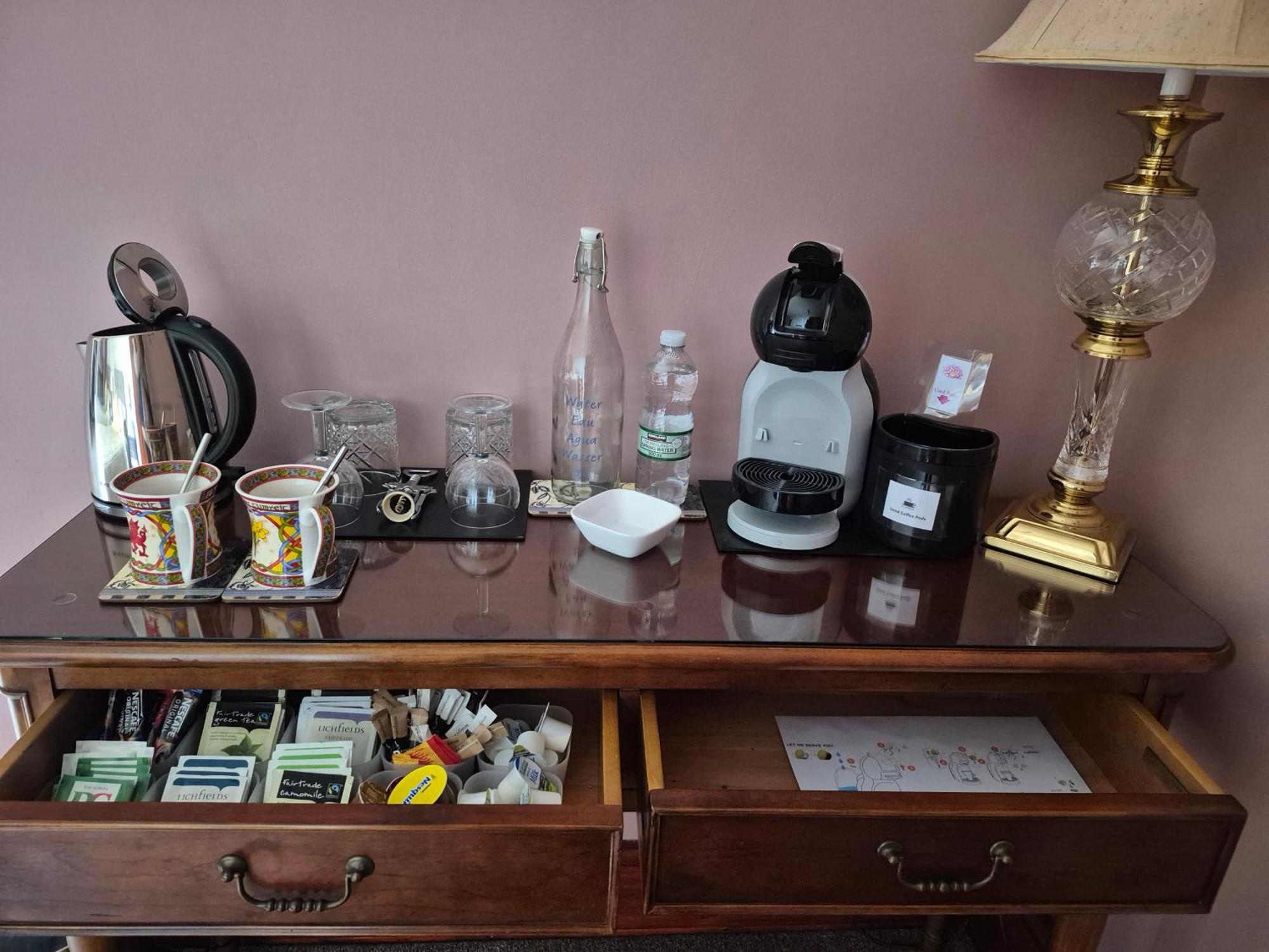 St David's Guesthouse Haverfordwest Extérieur photo