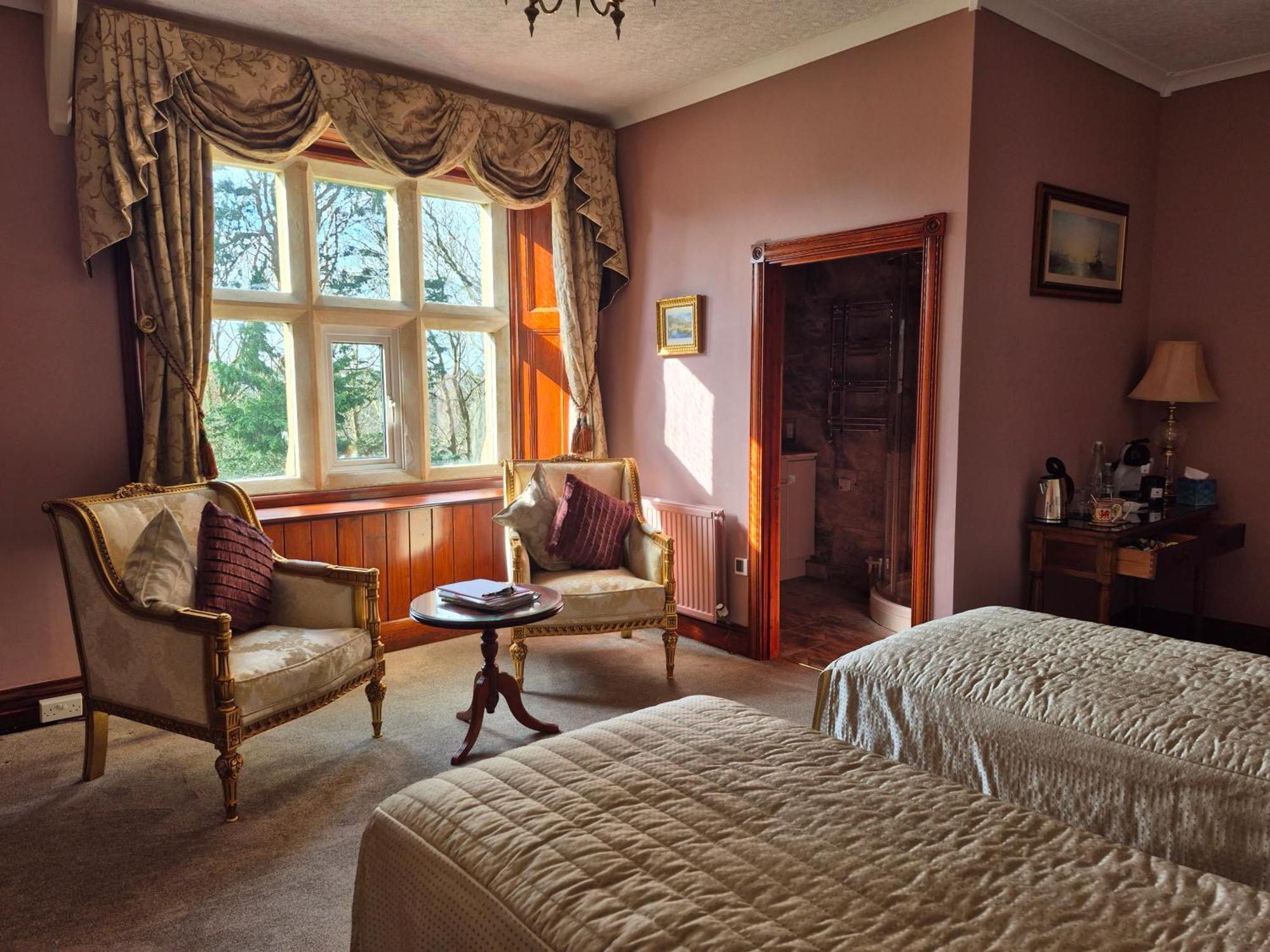 St David's Guesthouse Haverfordwest Extérieur photo