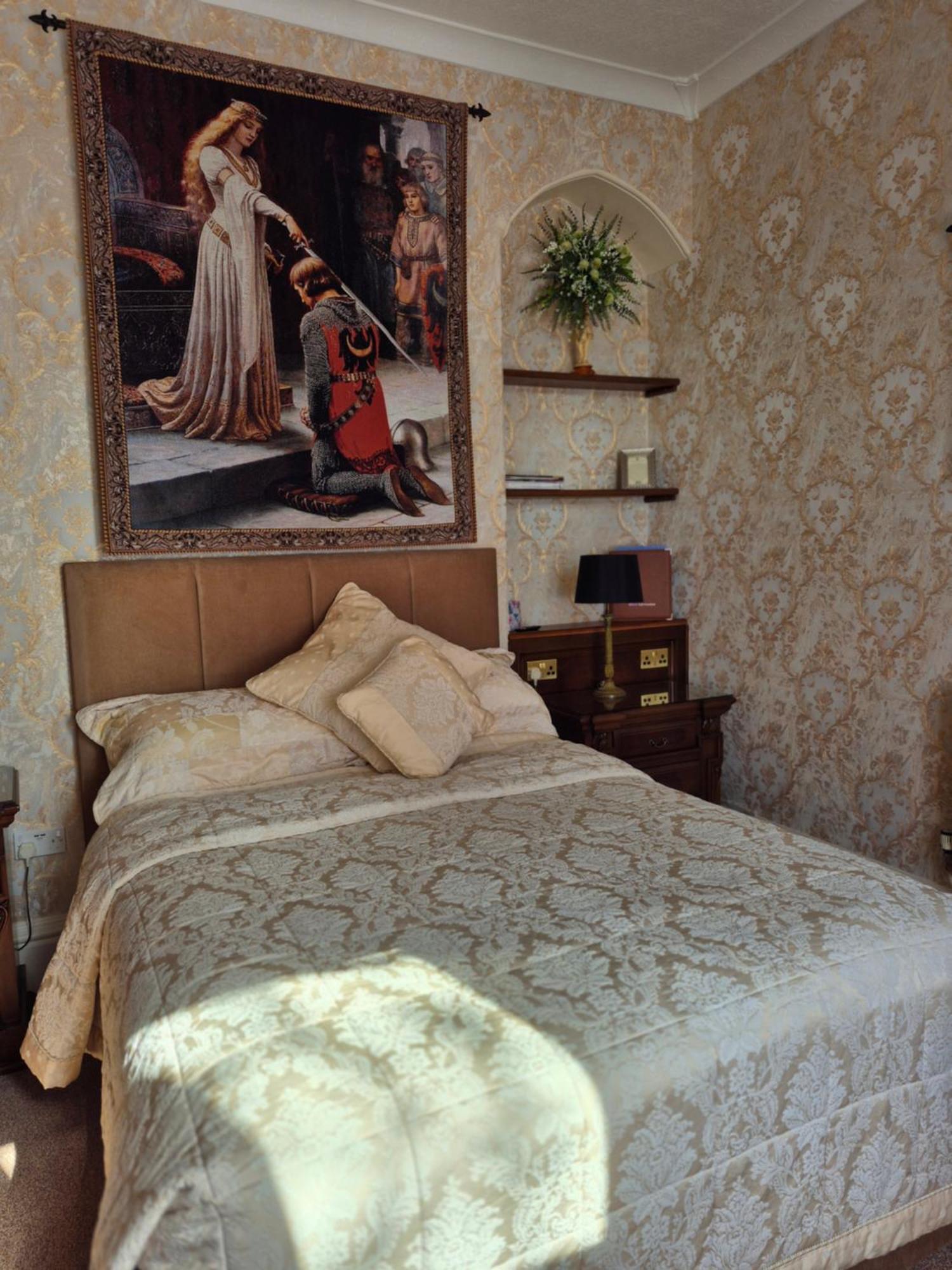 St David's Guesthouse Haverfordwest Extérieur photo