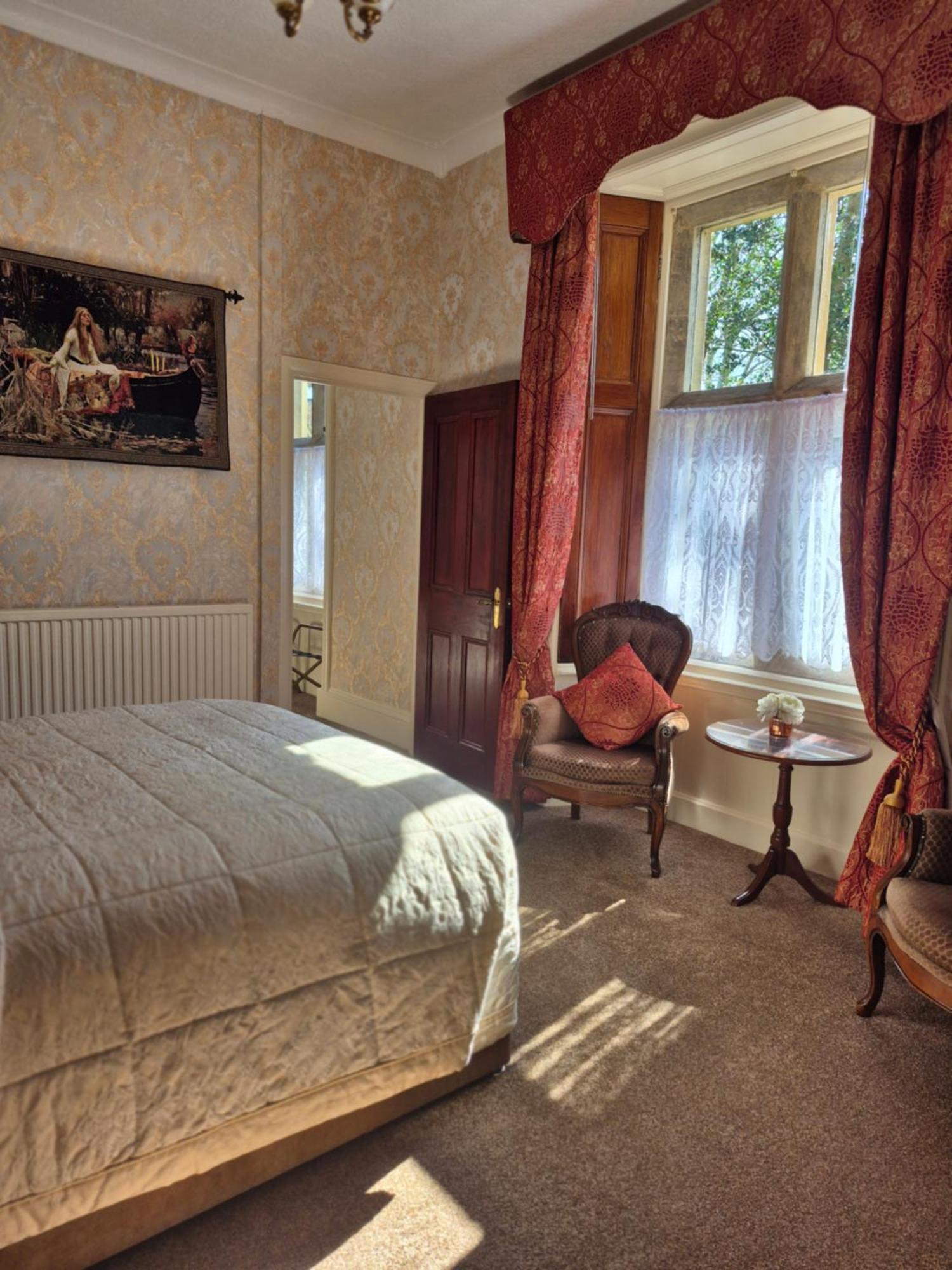 St David's Guesthouse Haverfordwest Extérieur photo