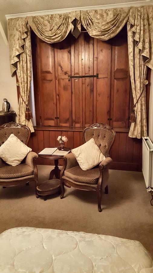 St David's Guesthouse Haverfordwest Extérieur photo
