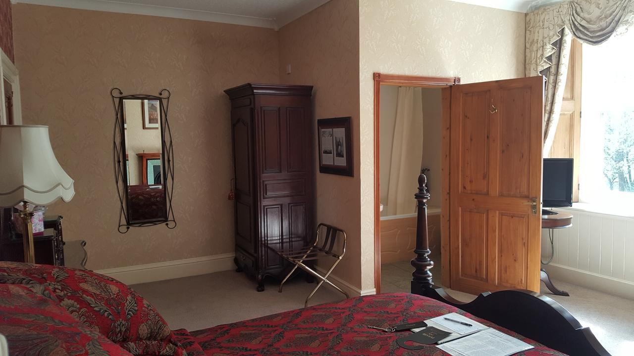 St David's Guesthouse Haverfordwest Extérieur photo