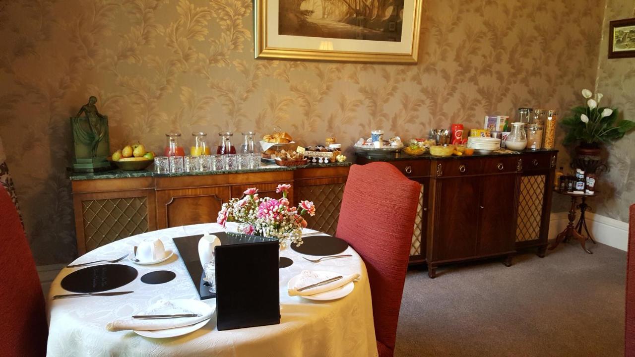 St David's Guesthouse Haverfordwest Extérieur photo