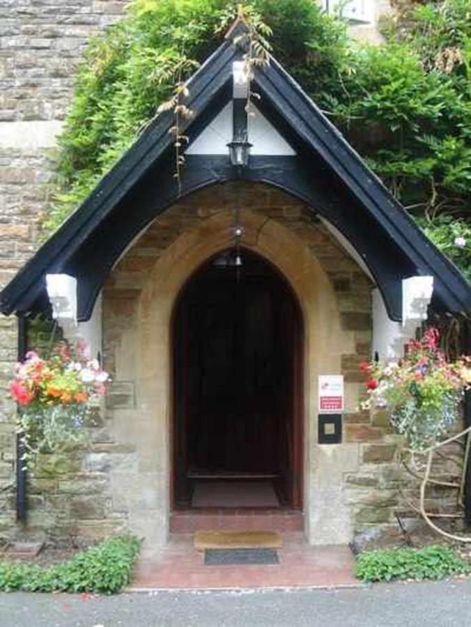 St David's Guesthouse Haverfordwest Extérieur photo